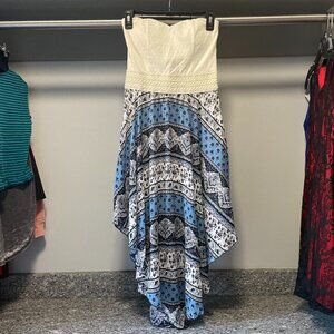 Rue 21 - Strapless Blue & Cream Summer Dress